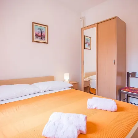 Prekalj Lidija Pensionat 3*